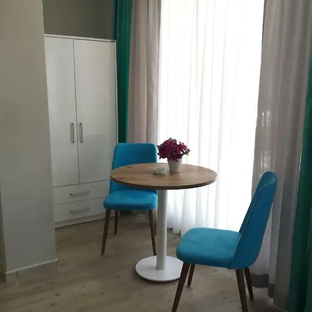 Piccolina Apart Проживание в семье *